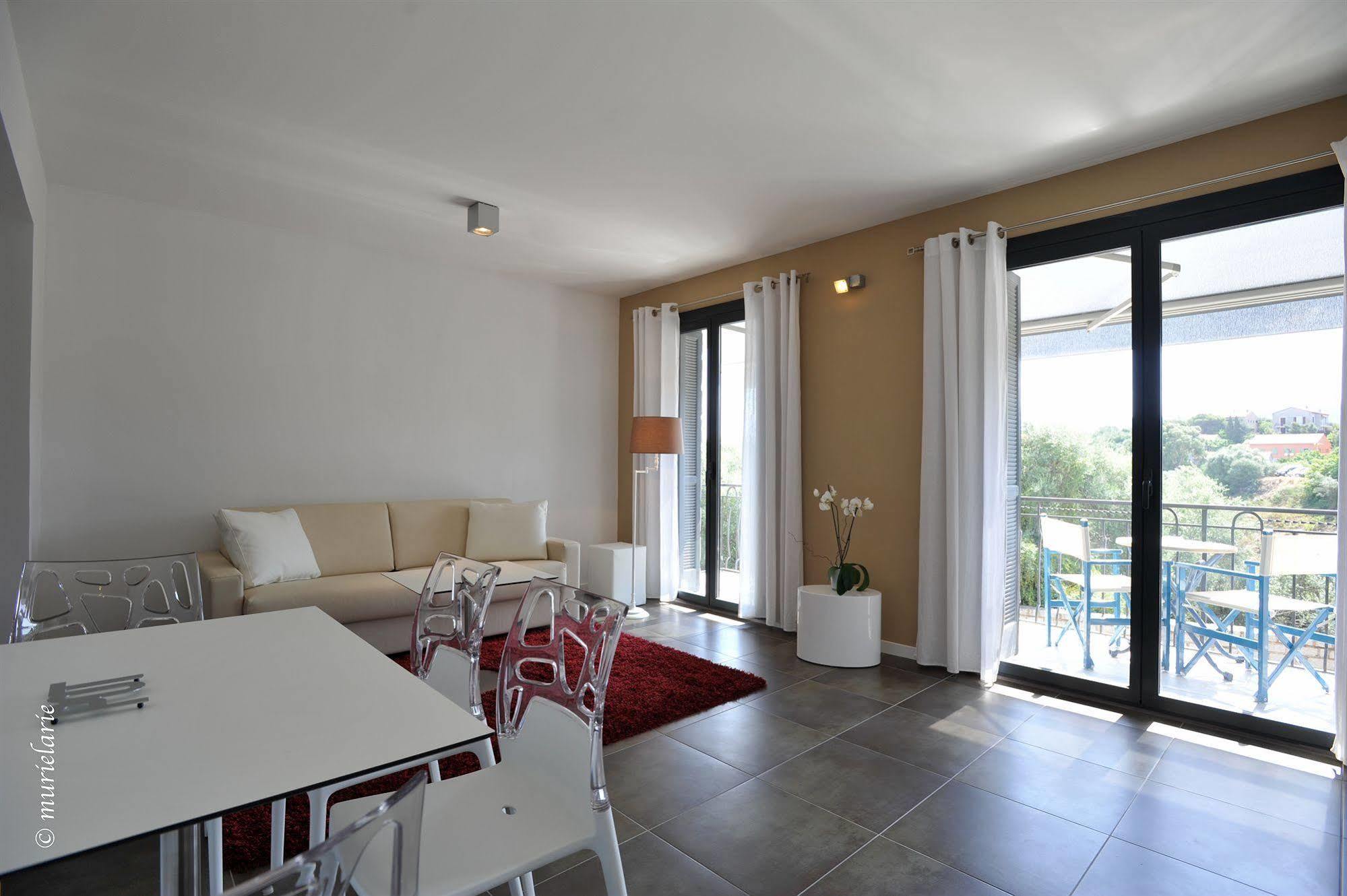 En Aparte Aparthotel 2*